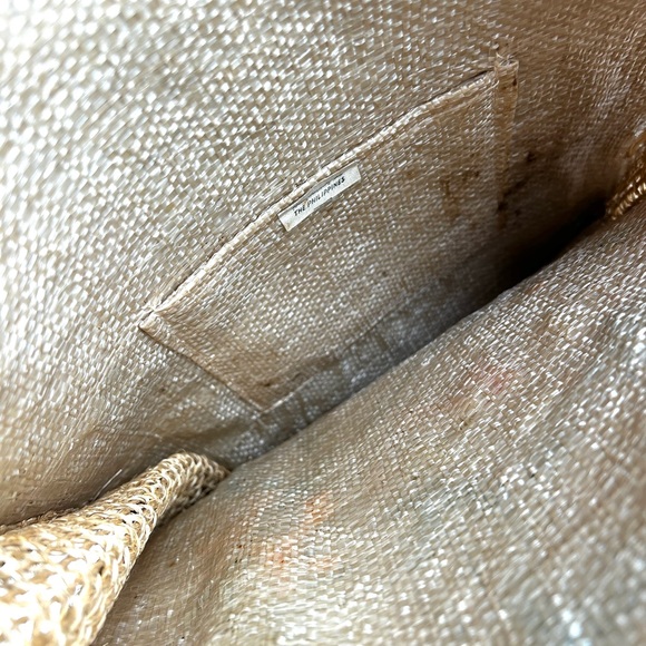 60s Vintage Burlap and Straw Handbag With Wood Handles, Boho Chic Tote Bag - Picture 4 of 4